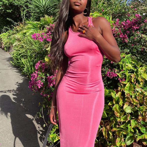 LIONESS🖤 Midi Dress Hot Pink - Picture 3 of 7